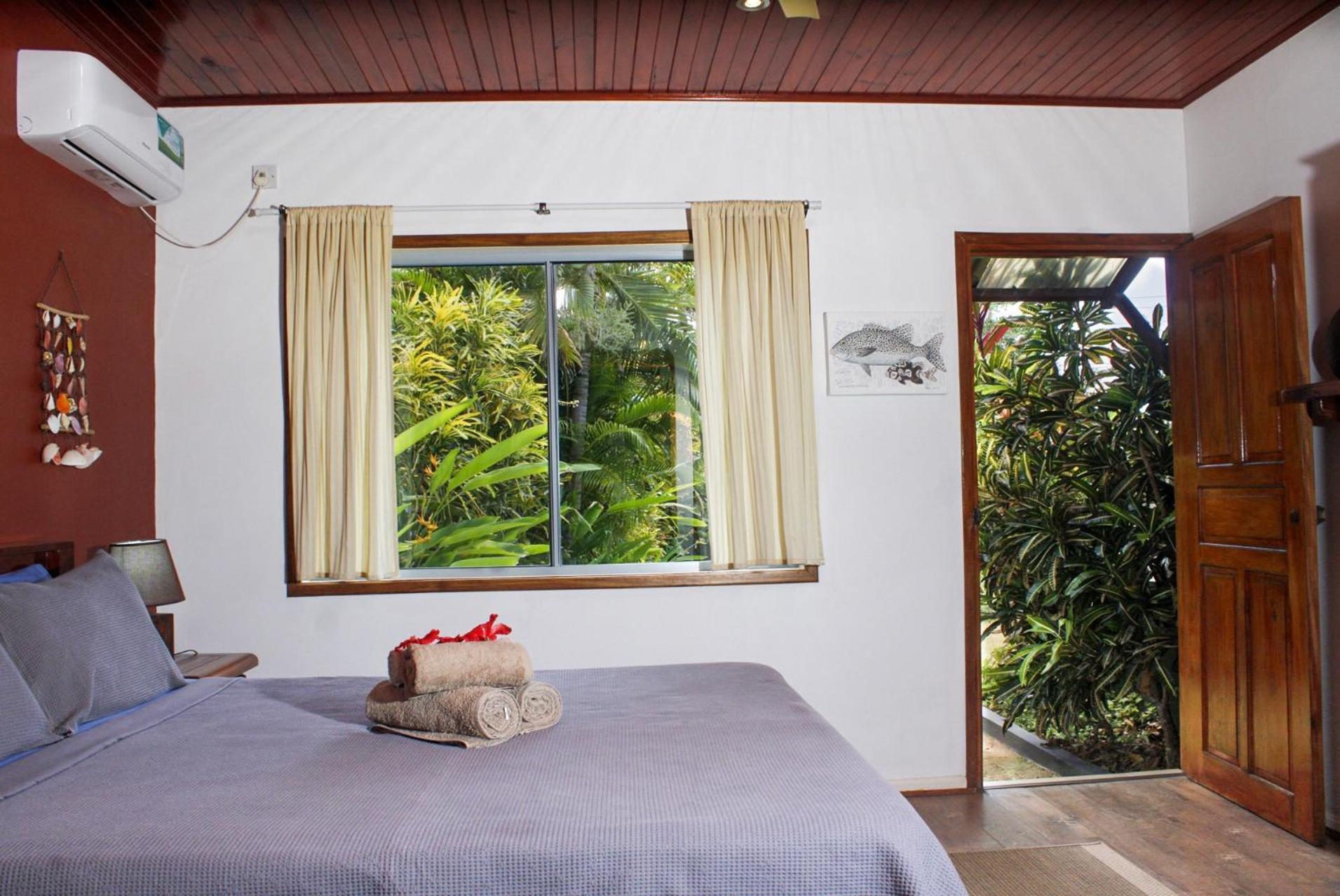Nid'Aigle Lodge Baie Sainte Anne Eksteriør billede