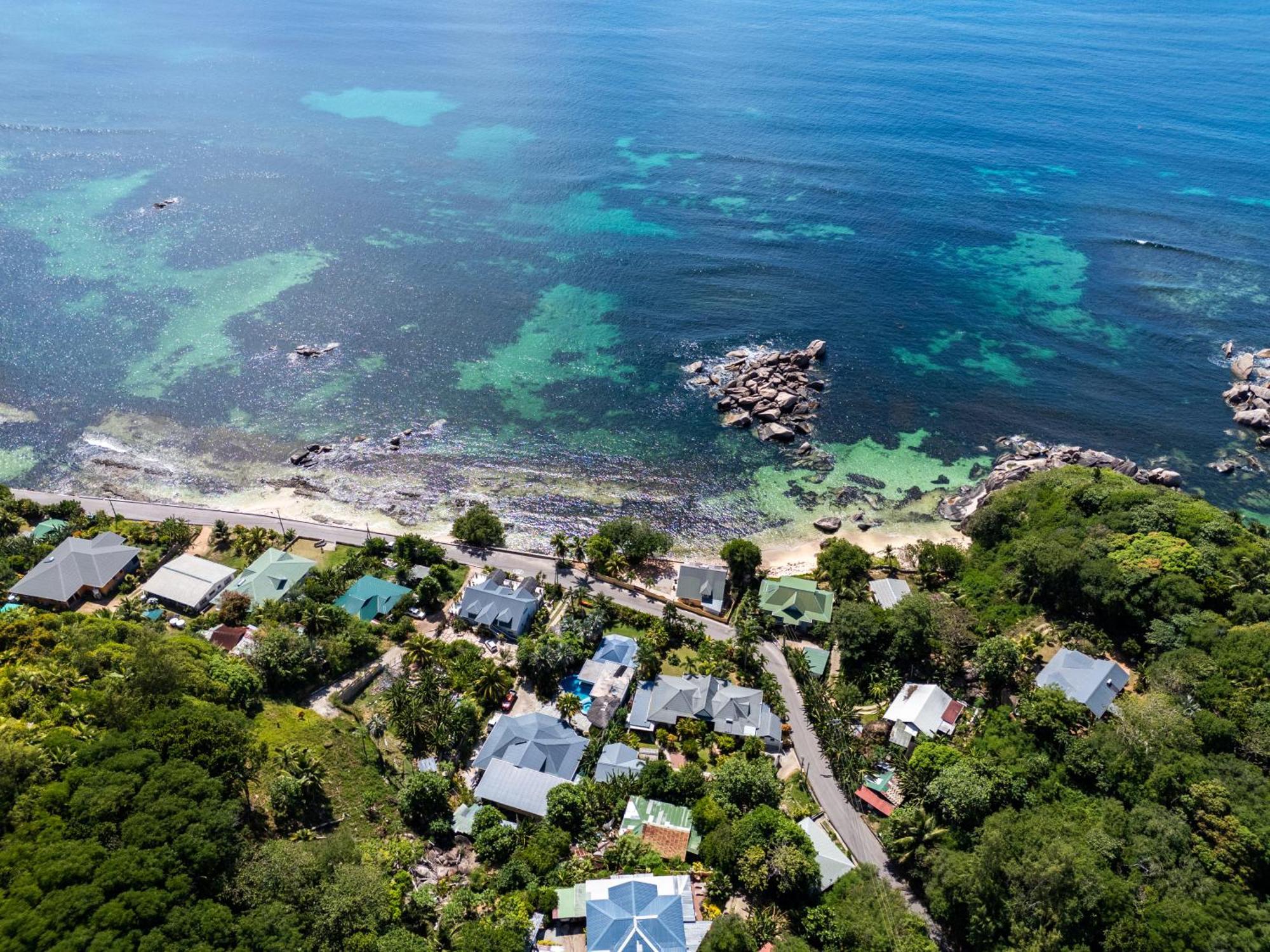 Nid'Aigle Lodge Baie Sainte Anne Eksteriør billede
