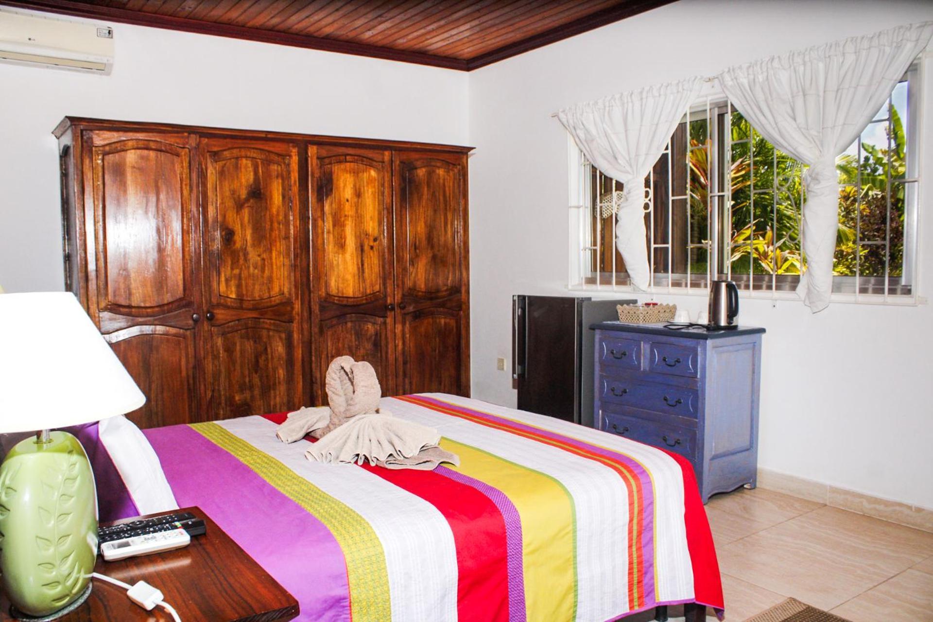 Nid'Aigle Lodge Baie Sainte Anne Eksteriør billede