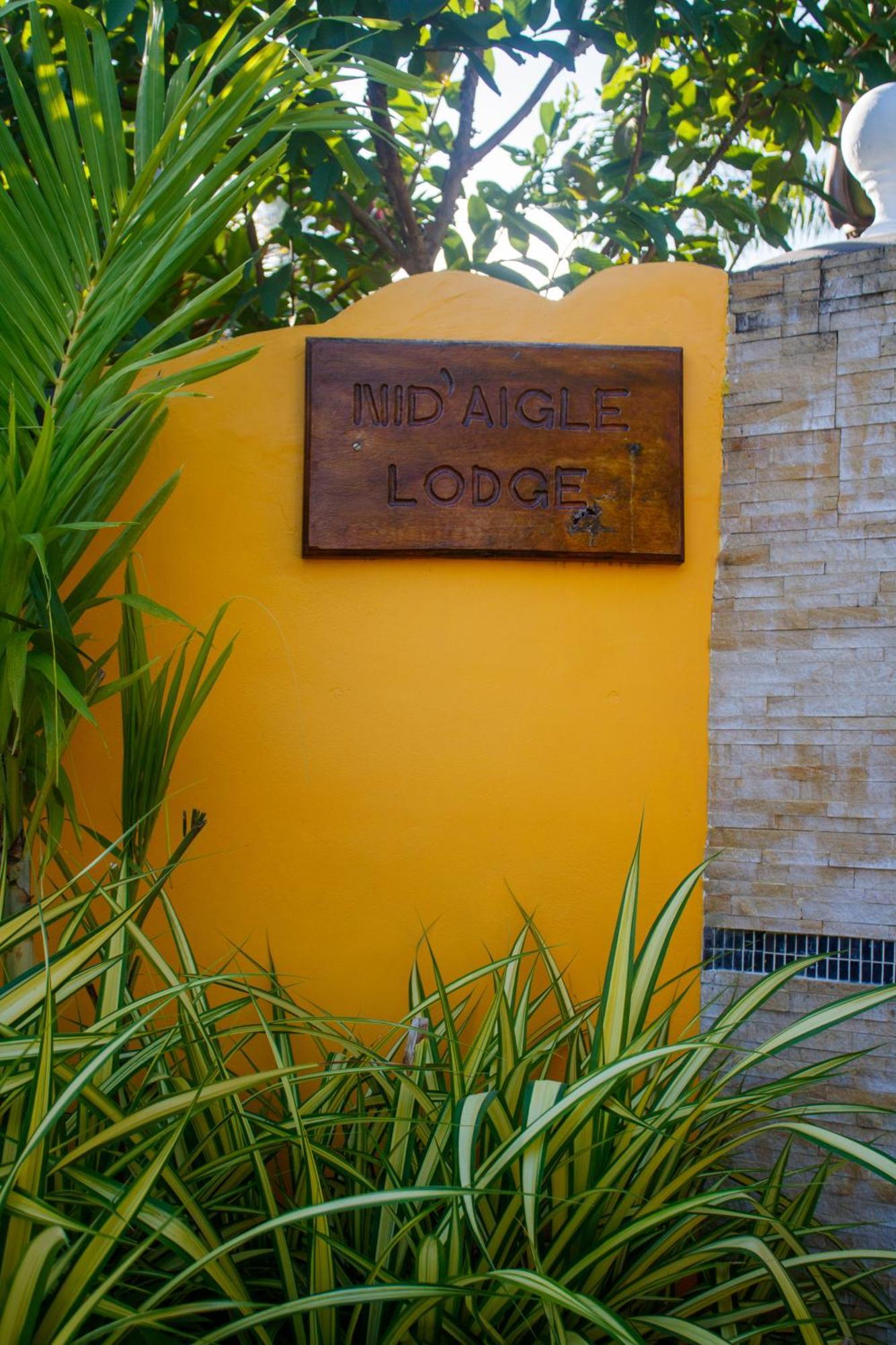 Nid'Aigle Lodge Baie Sainte Anne Eksteriør billede